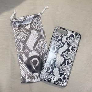 Iphone 8 plus loopy case